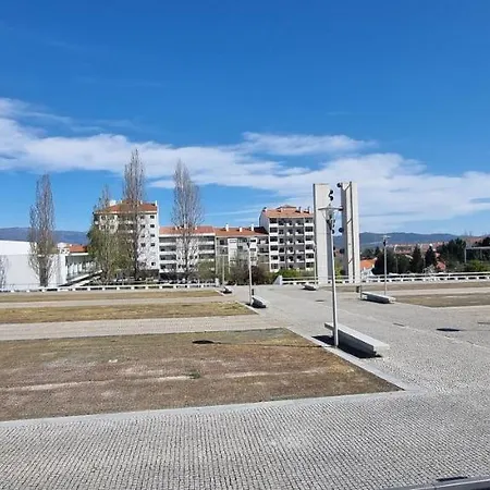 Lägenhet Modern & Cosy In Centre Fundão