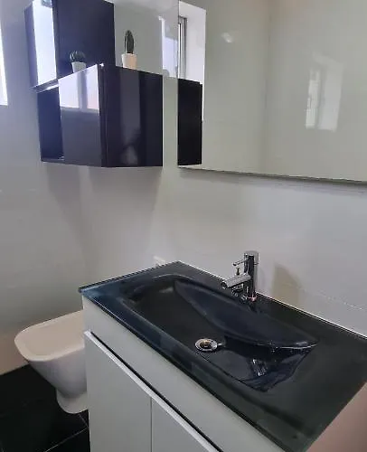 Modern&cosy In Centre Apartamento Fundão